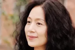 Mẹ Đường Tăng trong 'Tây du ký 1986' sống cả đời trong tủi nhục