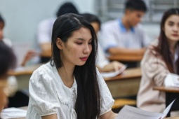 Lịch nộp lệ phí xét tuyển đại học năm 2025