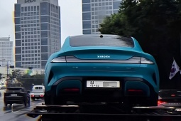 Hyundai mua Xiaomi SU7, vận chuyển về trụ sở để nghiên cứu