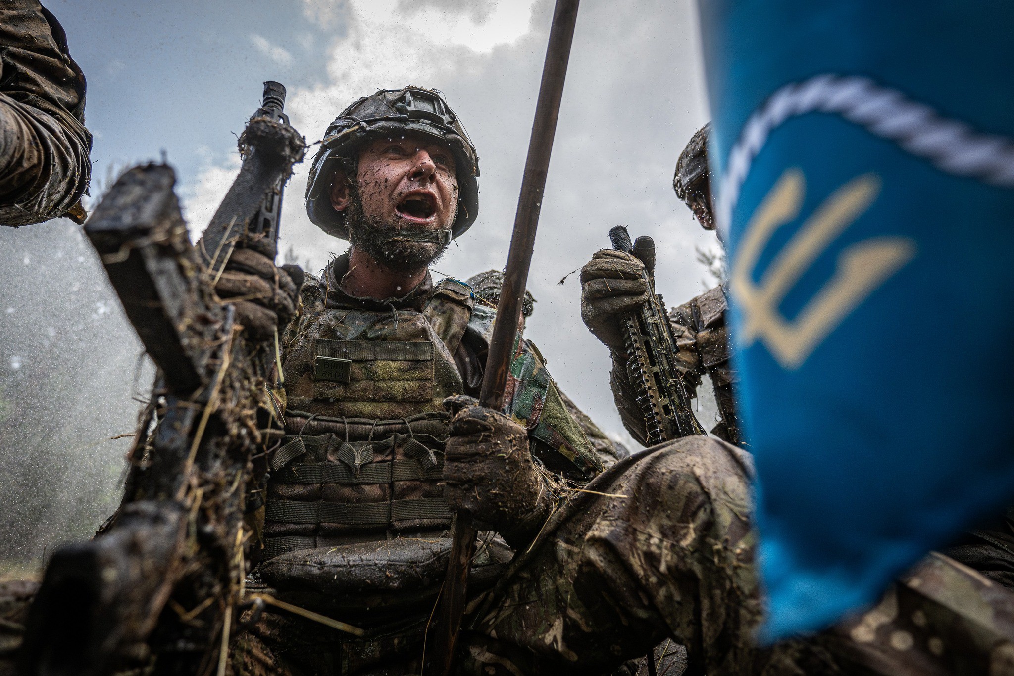 Binh sĩ thuộc Lữ đoàn số 17 của Ukraine. Ảnh: Euromaidan Press.