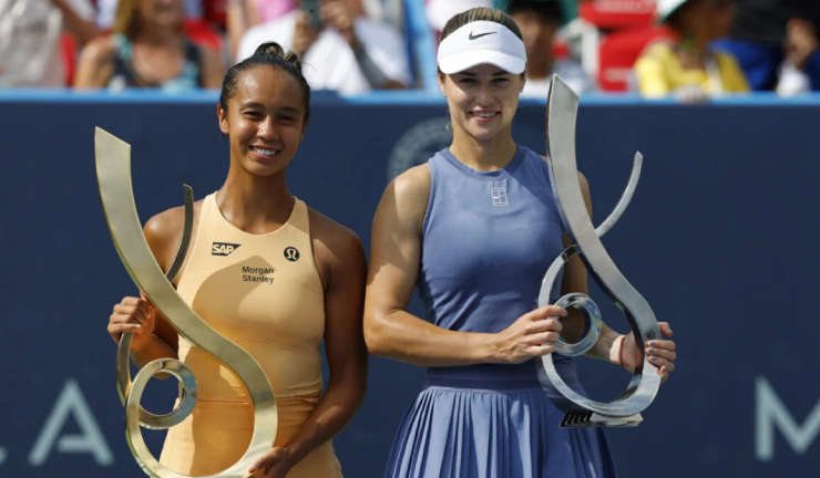 Fernandez (áo vàng) có danh hiệu ngọt ngào