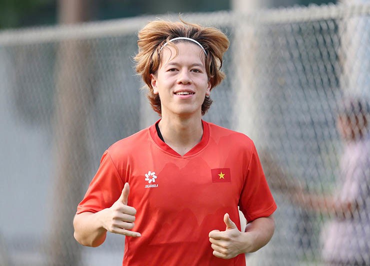 Tiền vệ Viktor Lê tự tin trước trận chung kết