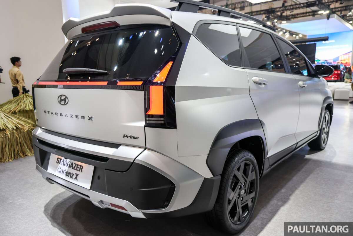 Hyundai Stargazer vừa ra mắt tại triển lãm ô tô quốc tế GIIAS 2025,