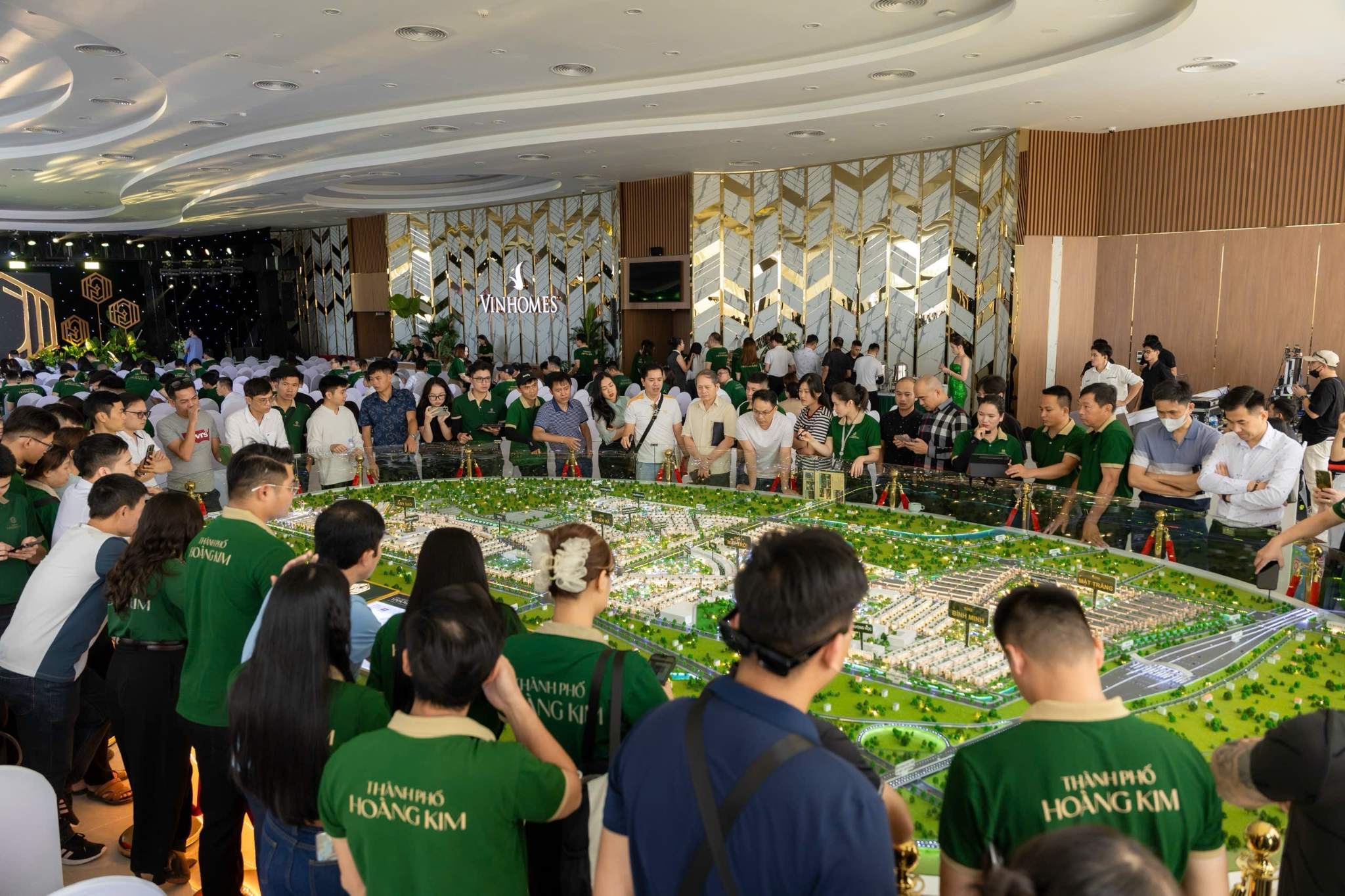 Liên minh Tân Long Land & iHoldings tiếp lửa Vinhomes Golden City – Ra mắt phân khu Mặt Trời ấn tượng tại Hải Phòng - 3