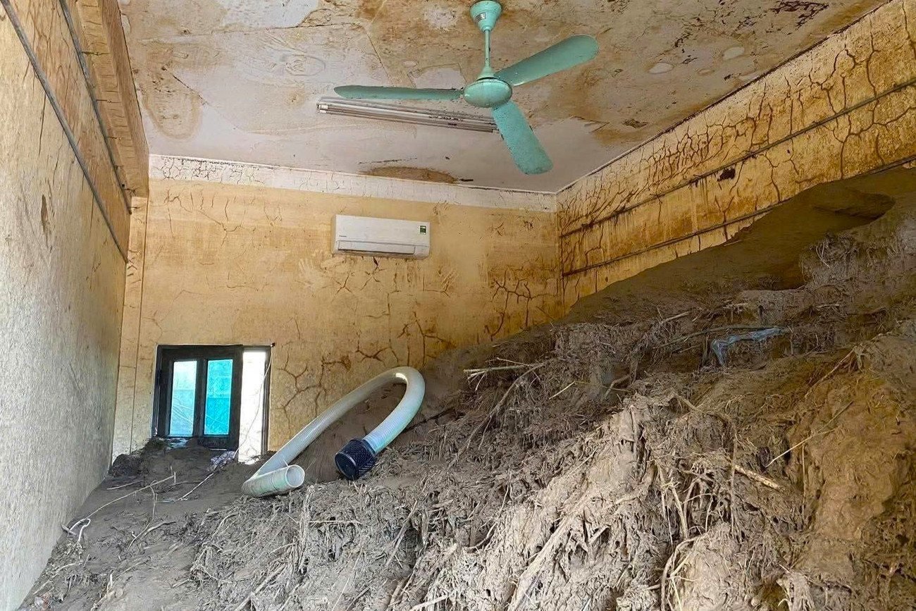Mưa lũ tàn phá trường lớp, hiệu trưởng nghẹn ngào viết &#39;tâm thư&#39; - 4