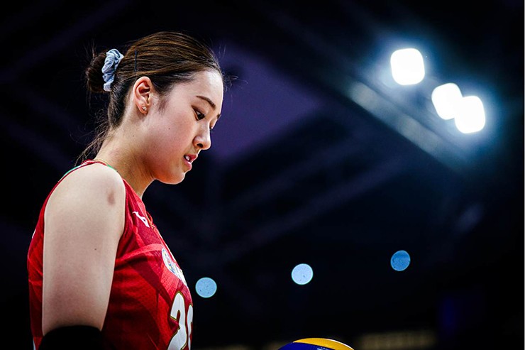 "Thiên thần bóng chuyền" Yoshino Sato