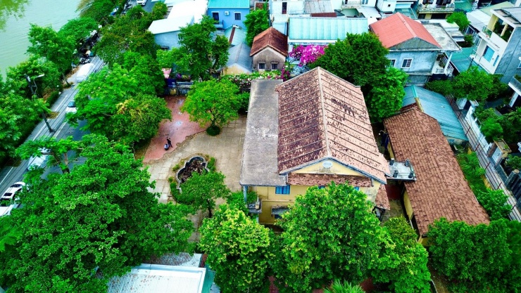 Hoang lạnh nhà mẹ vua Bảo Đại tại Huế - 1