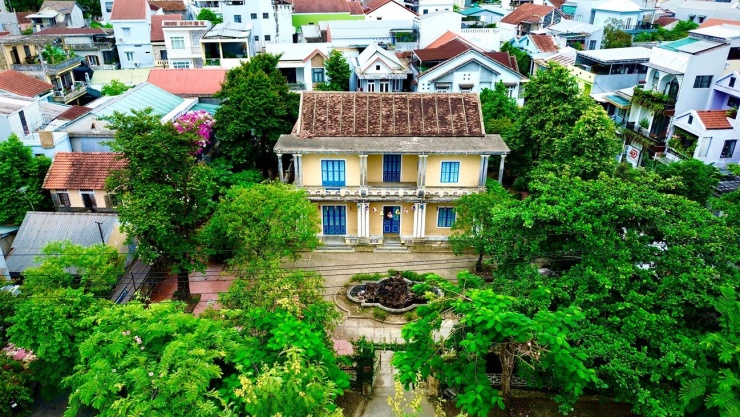Hoang lạnh nhà mẹ vua Bảo Đại tại Huế - 2
