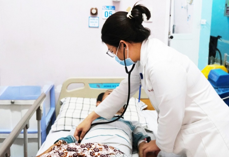Dù qua được nguy kịch nhưng bệnh nhân đang đối mặt với di chứng mất thính lực
