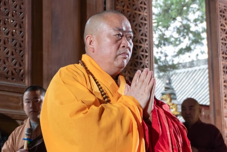 Trụ trì Thiếu Lâm Tự bị điều tra, thu hồi pháp danh vì những chuyện "động trời"