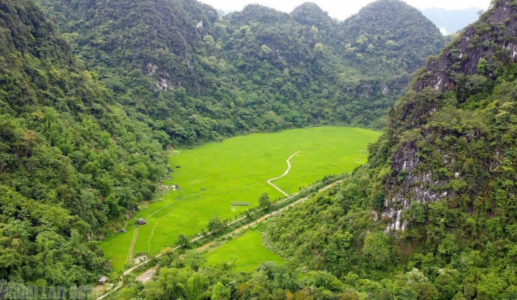 Có một "Sơn Đoòng" đẹp nao lòng giữa đại ngàn Pù Luông - 13