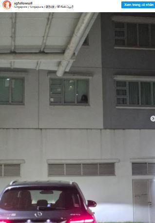 Nhìn lên cửa sổ, cả gia đình chứng kiến cảnh tượng nổi da gà - 1