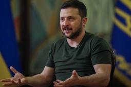 Phản ứng của ông Zelensky sau khi ông Trump rút ngắn tối hậu thư với Nga