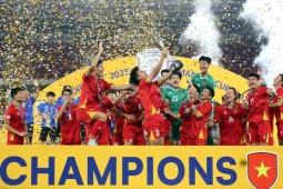 U23 Việt Nam lên ngôi U23 Đông Nam Á được khen tinh quái, U23 Indonesia bị chê non nớt