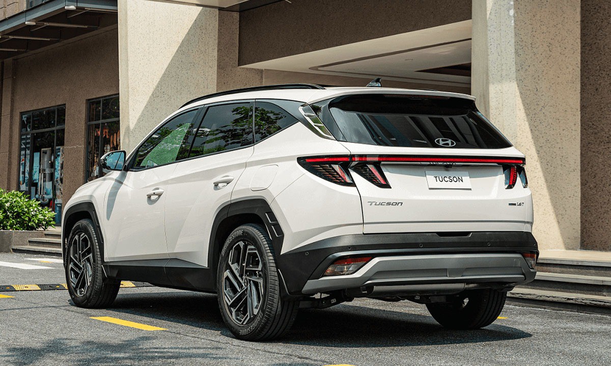 Đánh giá Hyundai Tucson: Khi cảm giác lái không còn 