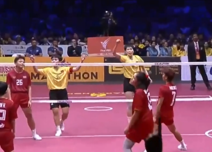 Cầu mây Việt Nam vô địch thế giới: Lý do VĐV bĩu môi, hét vào mặt nhau đầy khiêu khích - 1