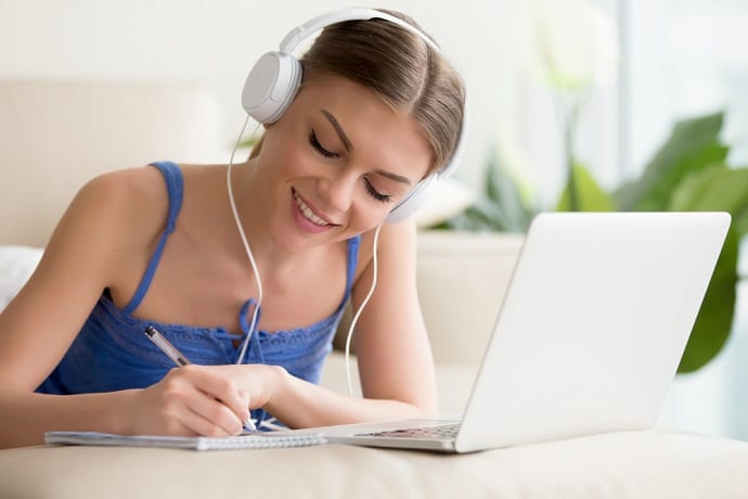 Âm nhạc giúp học Tiếng Anh hiệu quả