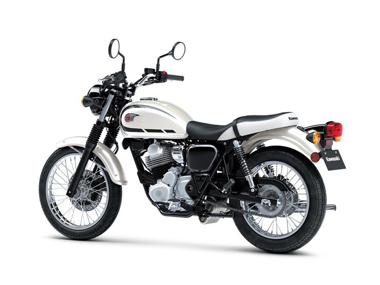 Kawasaki W230 2025 trình làng, đẹp cuốn hút, giá cực 
