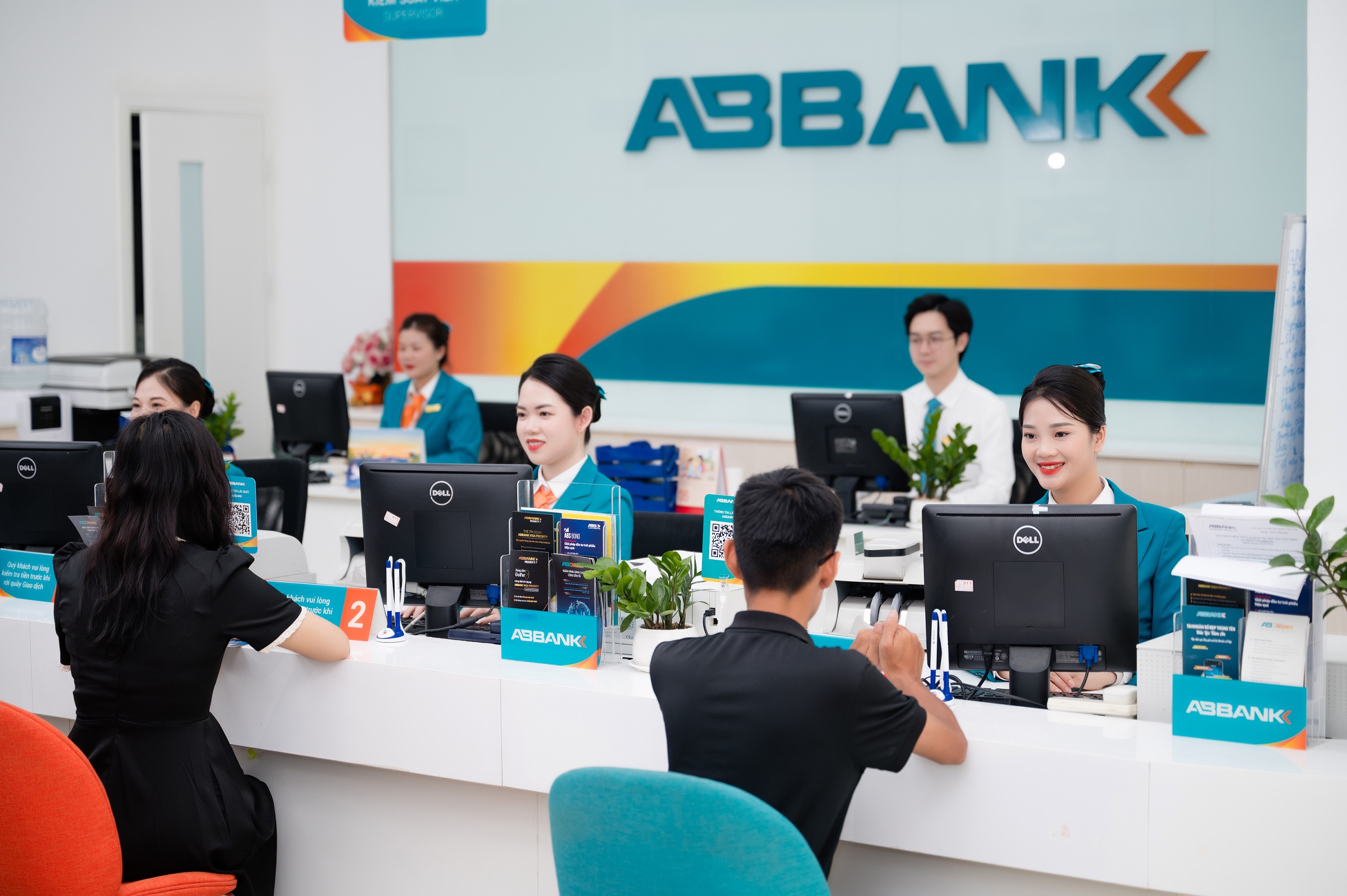 Tính đến hết 30/6/2025, ABBANK đã hoàn thành 93% kế hoạch LNTT năm 2025