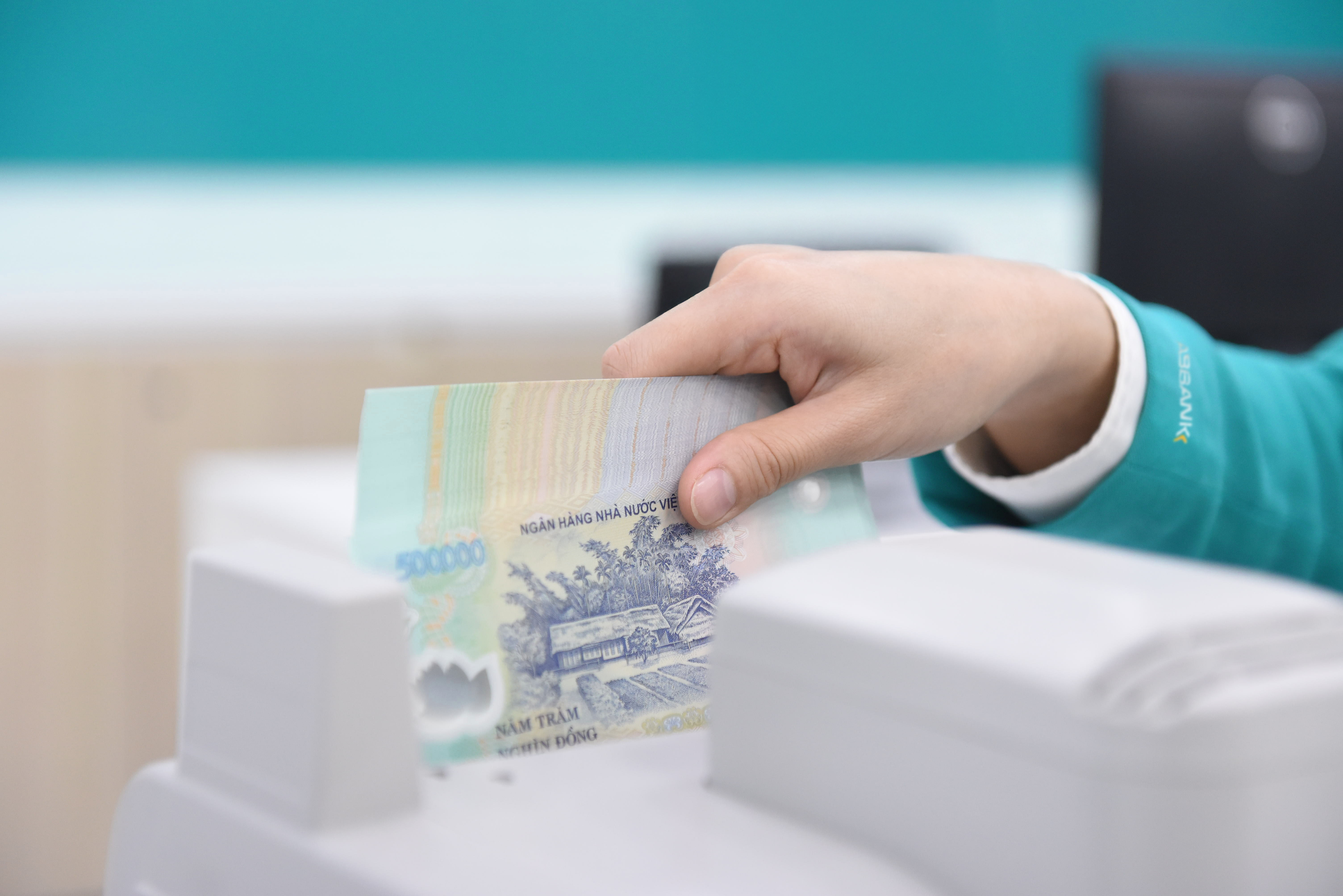Các hoạt động kinh doanh cốt lõi của ABBANK ghi nhận sự tăng trưởng đồng loạt trong quý 2/2025