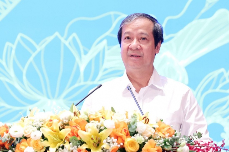 Bộ trưởng Bộ GD&amp;ĐT Nguyễn Kim Sơn tại Hội nghị Giám đốc Sở GD&amp;ĐT. (ảnh: Bộ GD&amp;ĐT)