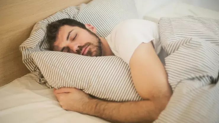 Ngủ quá nhiều có thể gây hại cho sức khỏe. Ảnh: Pexels