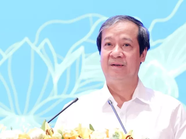 Bộ trưởng Giáo dục: Điều chỉnh dạy thêm, học thêm không làm được thì đổi mới giáo dục vẫn còn giới hạn