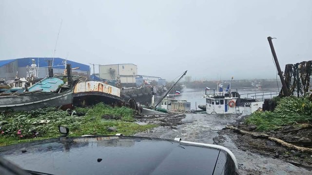 Động đất mạnh bán đảo Kamchatka (Nga) gây ra rủi ro sóng thần ở biển Thái Bình Dương.