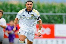 Video bóng đá Al Nassr - Toulouse: Ronaldo tỏa sáng, ngược dòng ấn tượng (Giao hữu)
