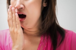 Mùi hơi thở phản ánh sức khỏe gan, thận
