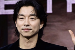 Nhận án vì vu khống "ông chú quốc dân" Gong Yoo