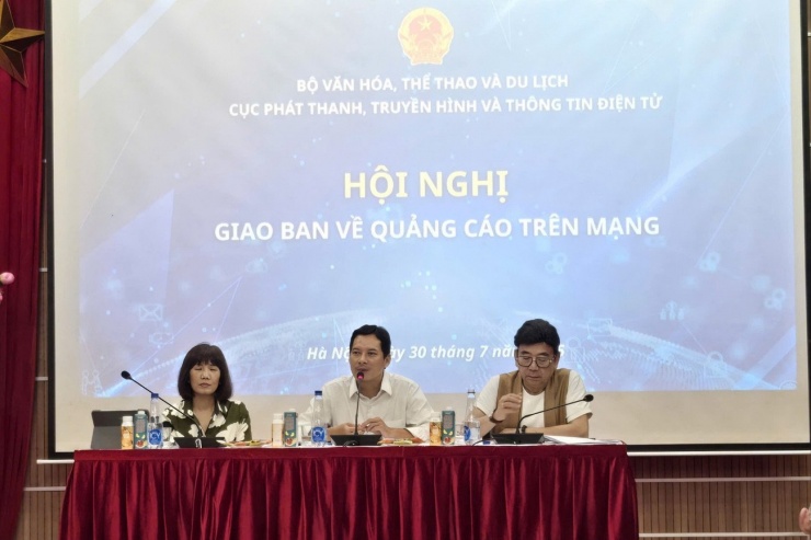 Cục trưởng Cục Phát thanh, Truyền hình và Thông tin điện tử cho rằng một số KOL, KOC vẫn cảm thấy mức phạt 70-80 triệu đồng là "vô cùng nhẹ nhàng".