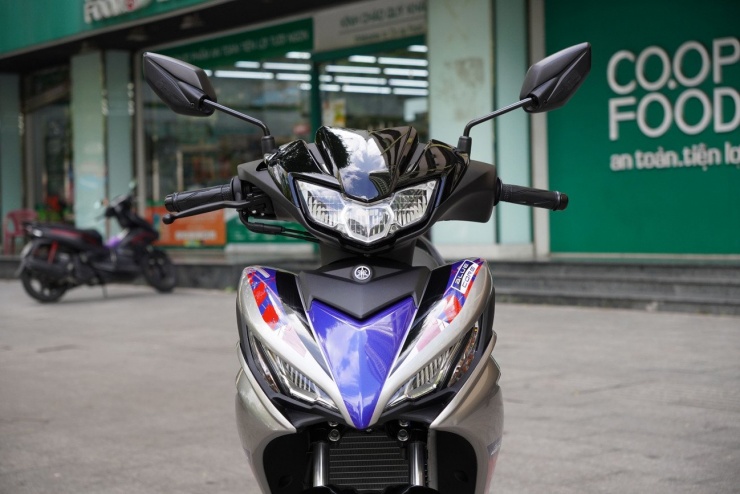 Yamaha Exciter 135 bản giới hạn phong cách xe đua cập bến Việt Nam - 2