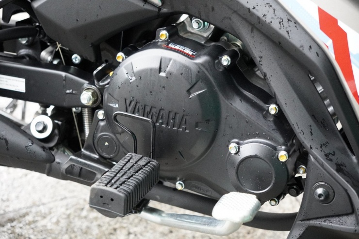 Yamaha Exciter 135 bản giới hạn phong cách xe đua cập bến Việt Nam - 10