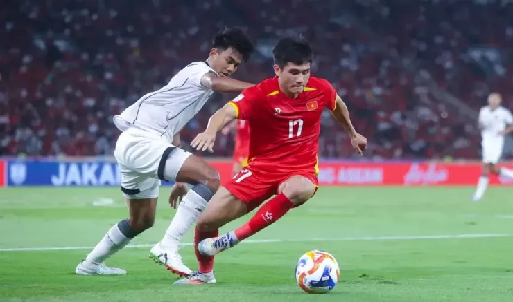 Kiểm soát bóng vượt trội khách nhưng cái thiếu duy nhất của chủ sân Gelora Bung Karno là bàn thắng. Ảnh: CCT.