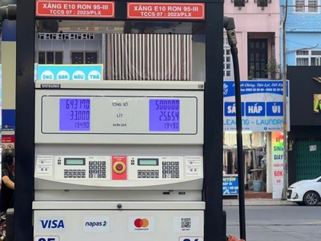 Xăng E10 đã bán ở TP HCM