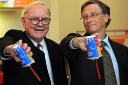 Warren Buffett và Bill Gates: Điều đặc biệt của tình bạn tỉ phú kéo dài hơn ba thập kỷ