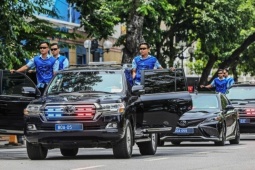 Ngắm dàn xe đặc chủng của lực lượng cảnh vệ luyện tập trên phố Hà Nội