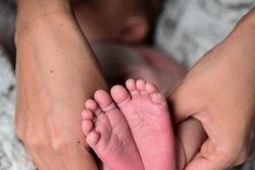 Điều kiện duy nhất để phụ nữ độc thân ở Việt Nam được làm IVF sinh con
