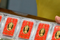 Giá vàng hôm nay, 31-7: Giảm mạnh