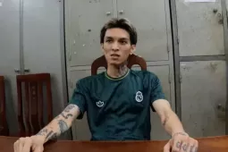 Rapper Bình  " Gold "  khai lý do đe dọa tài xế, cướp taxi