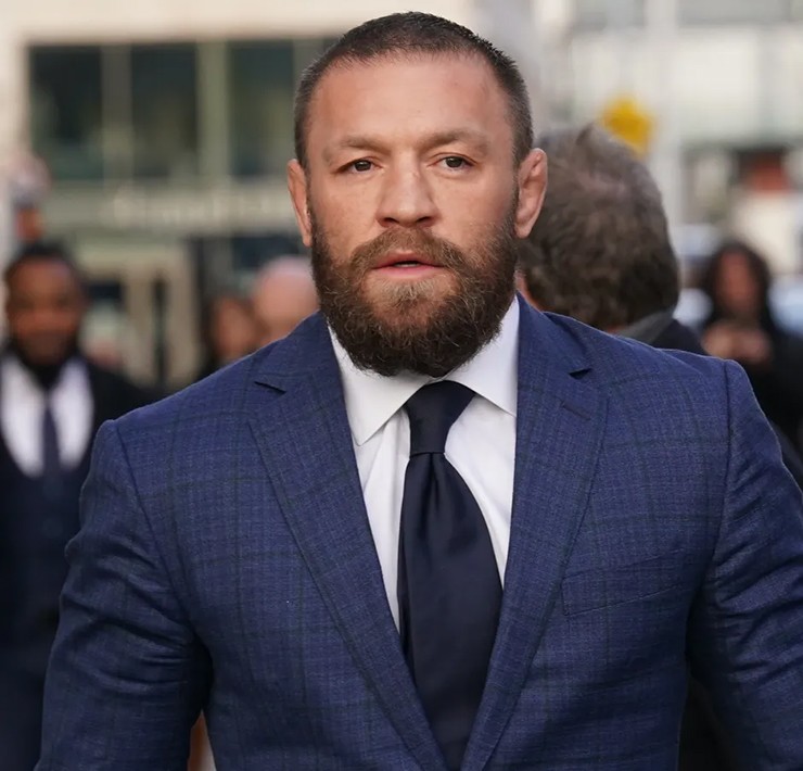 McGregor sẽ phải chi trả&nbsp;hơn 1,5 triệu euro (gần 42 tỷ VNĐ) cho vụ bê bối này