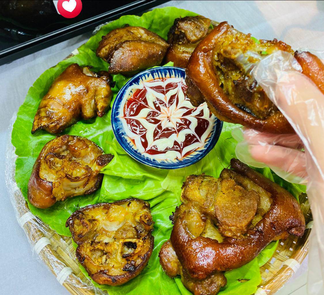 Ăn kèm dưa góp, rau sống, cơm nóng hay để làm mồi nhậu&nbsp;đều rất hợp.
