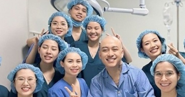 Bật cười khi xem clip Tú Dưa thăm Tuấn Hưng sau...