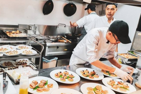 Đặt Tiệc Tại Nhà 24H đổi tên thành Đặt Tiệc Ngọc Thuận - 3