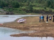 Nghe tiếng kêu cứu, người dân đến nơi tìm kiếm thì phát hiện thi thể 3 nữ sinh