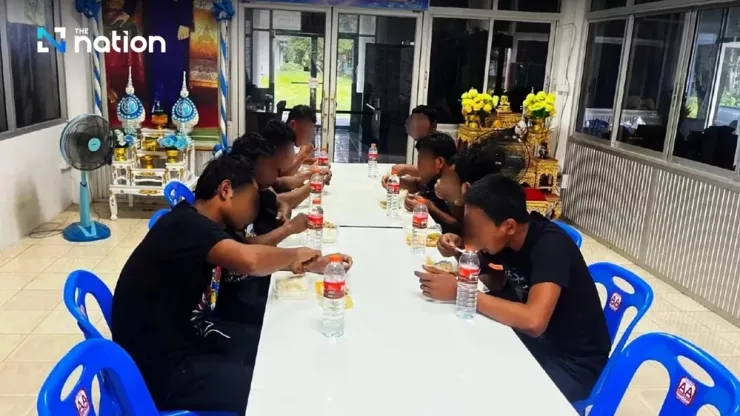 Các binh sĩ Campuchia bị Thái Lan giam giữ. Ảnh: NATION THAILAND