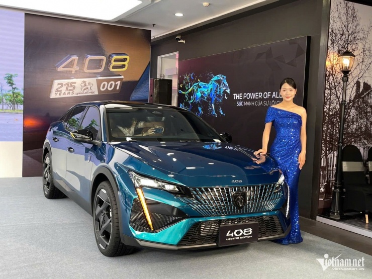 Peugeot 408 bản đặc biệt Legend Edition có giá tăng 20 triệu so với bản thường tương ứng. Ảnh: Hoàng Hiệp