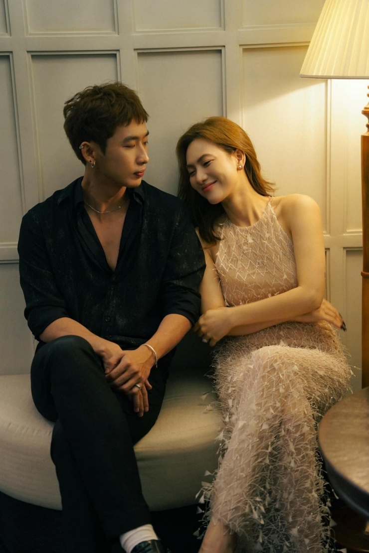 Thỉnh thoảng, cả hai thực hiện bộ ảnh thời trang chung, nhận nhiều lời khen về biểu cảm, ánh mắt và ngôn ngữ cơ thể ăn ý.