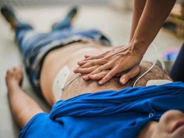 Ngừng tim đột ngột ngày càng tăng ở người trẻ